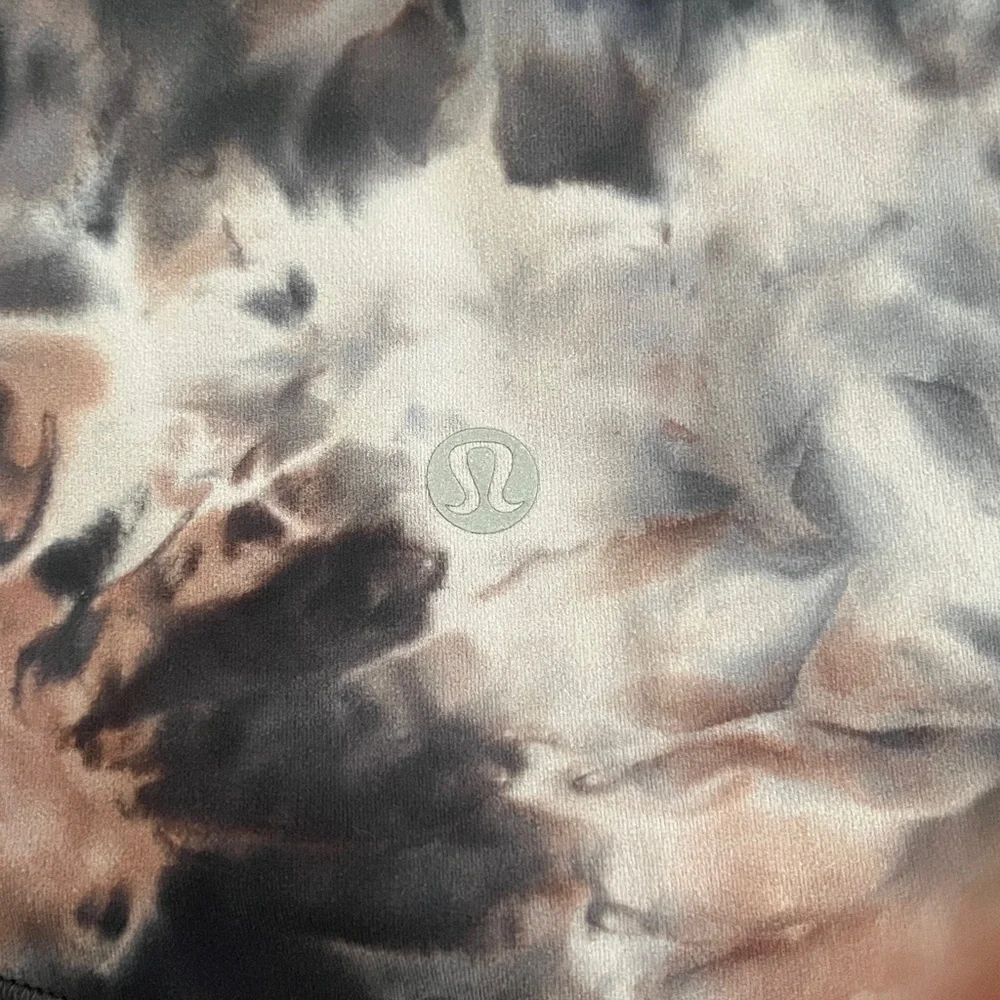 Lululemon align short - Picture 3 of 4